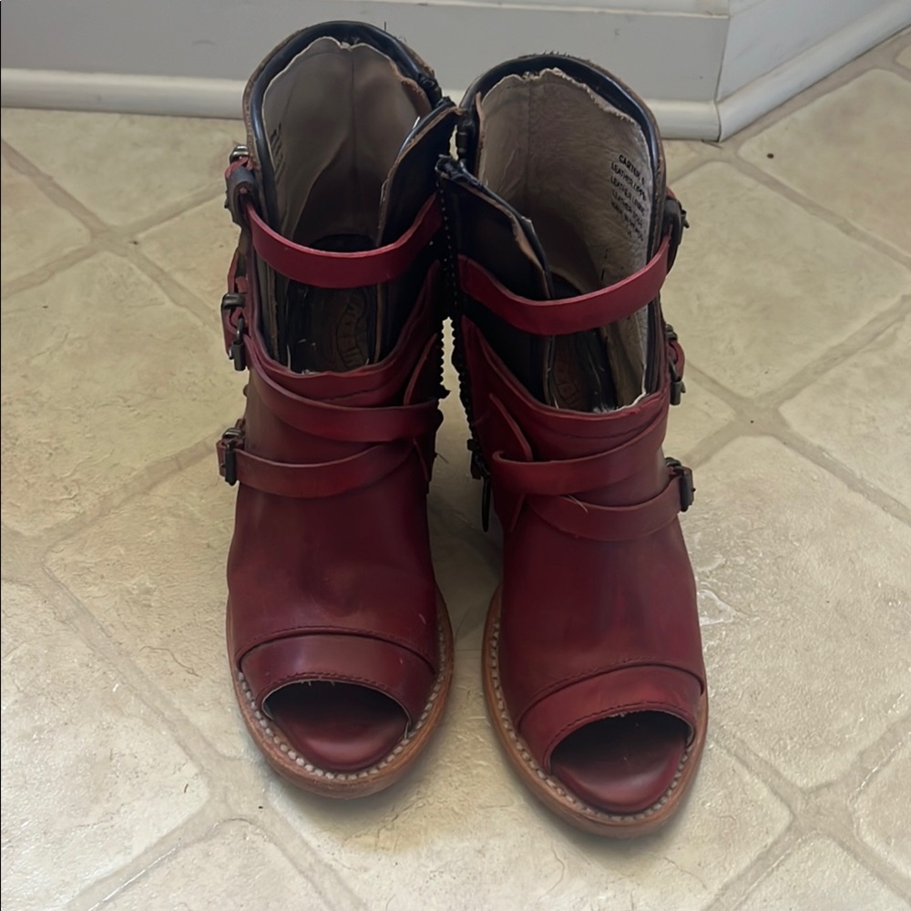 Freebird by Steven Red Strappy Open-Toe Mule Clogs